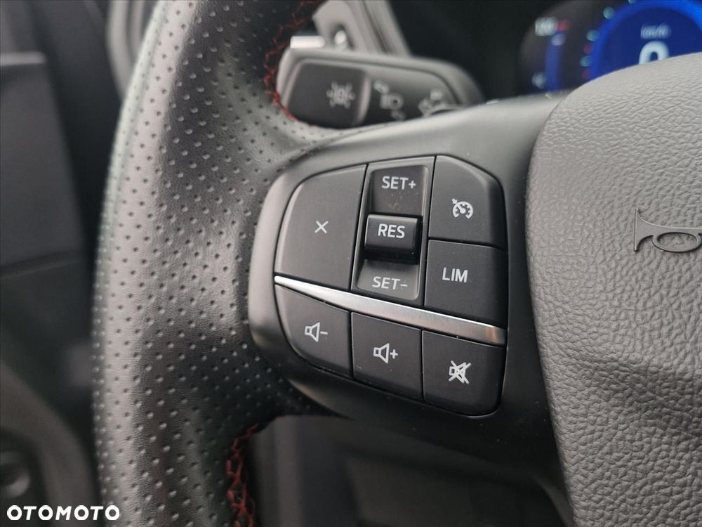 Ford Kuga 2.0 EcoBlue AWD ST-Line - 24
