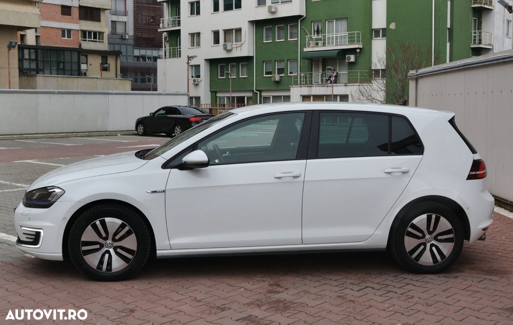 Volkswagen Golf ver-1-4-tsi-bluemotion-technology-dsg-cup - 33