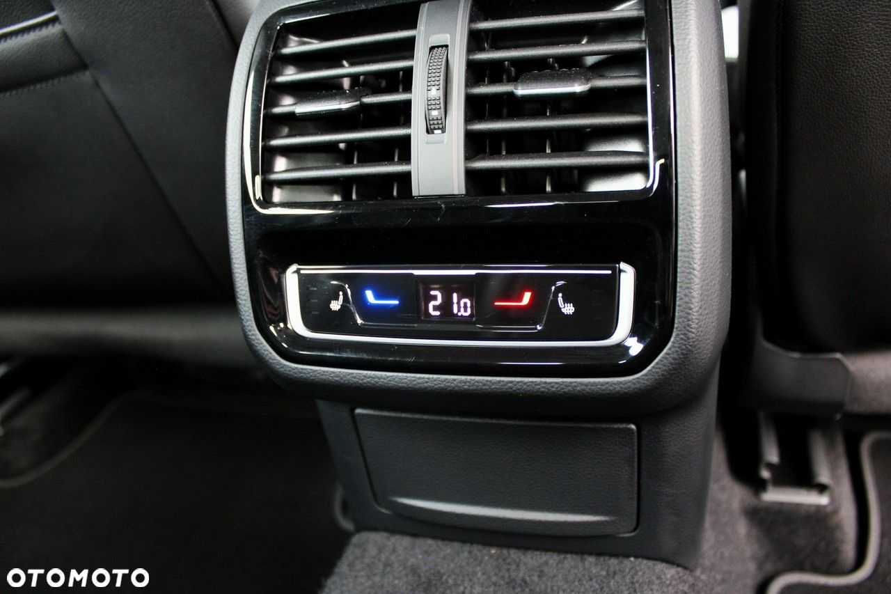 Volkswagen Arteon 2.0 TSI Elegance DSG - 19