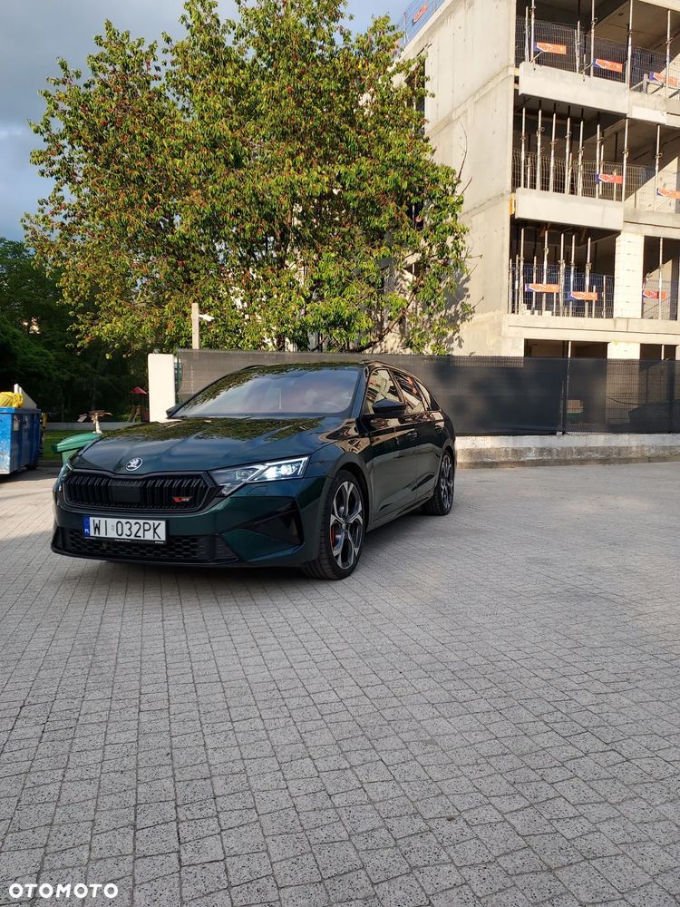 Skoda Octavia 2.0 TSI RS DSG - 1