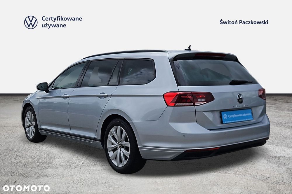 Volkswagen Passat - 3