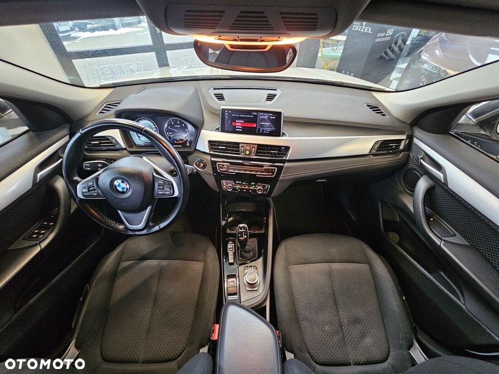 BMW X2 - 16