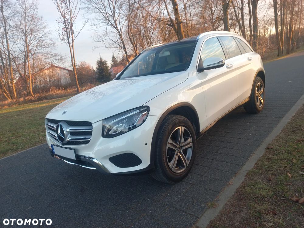 Mercedes-Benz GLC - 1