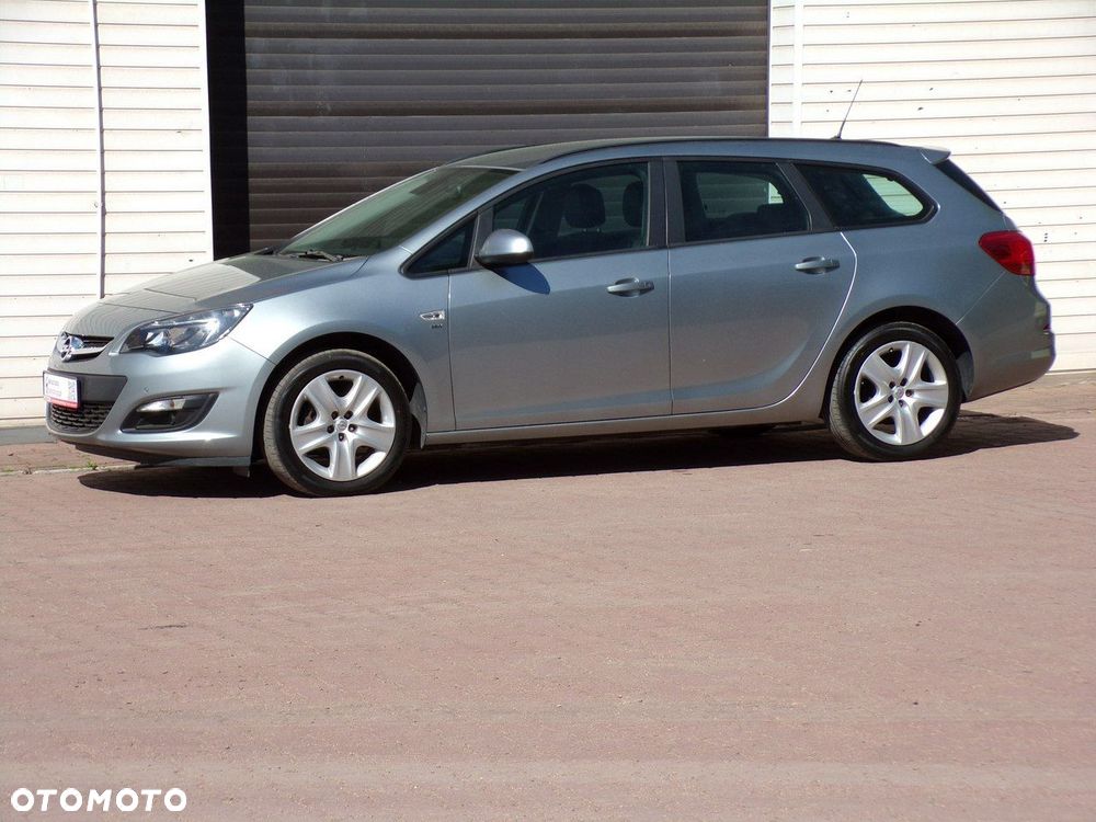 Opel Astra - 11