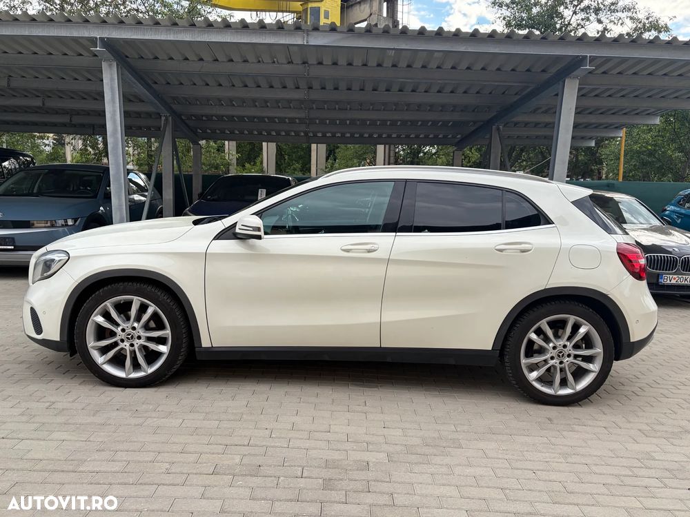 Mercedes-Benz GLA 220 d Aut. - 5