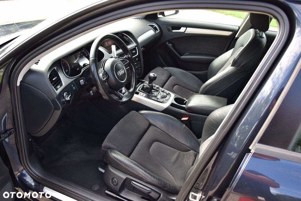 Audi A4 Avant 2.0 TDI DPF S line Sportpaket - 12