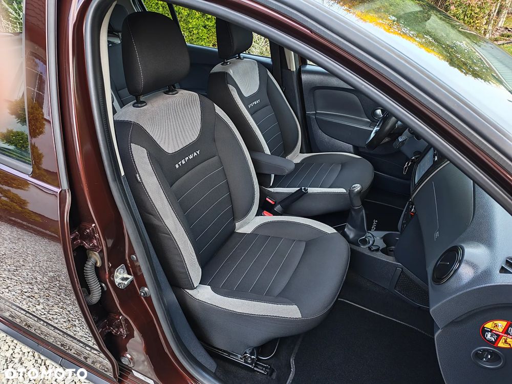 Dacia Sandero Stepway 0.9 TCe Laureate S&S - 10