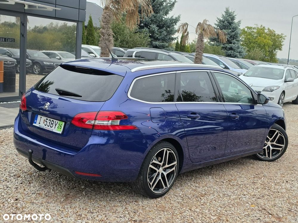 Peugeot 308 - 23