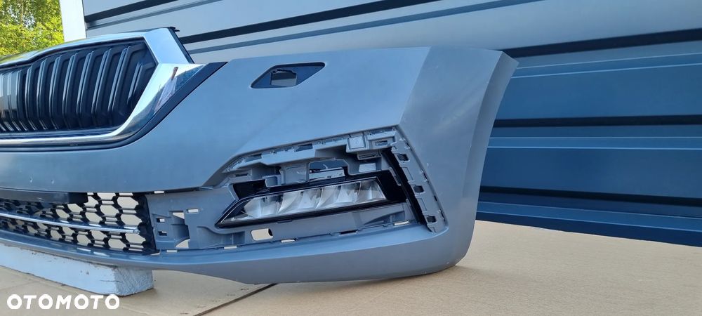 SKODA OCTAVIA IV 2019- Zderzak przód oryginał MC254 - 7