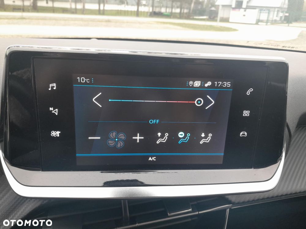 Peugeot 208 1.5 BlueHDi Allure S&S - 27