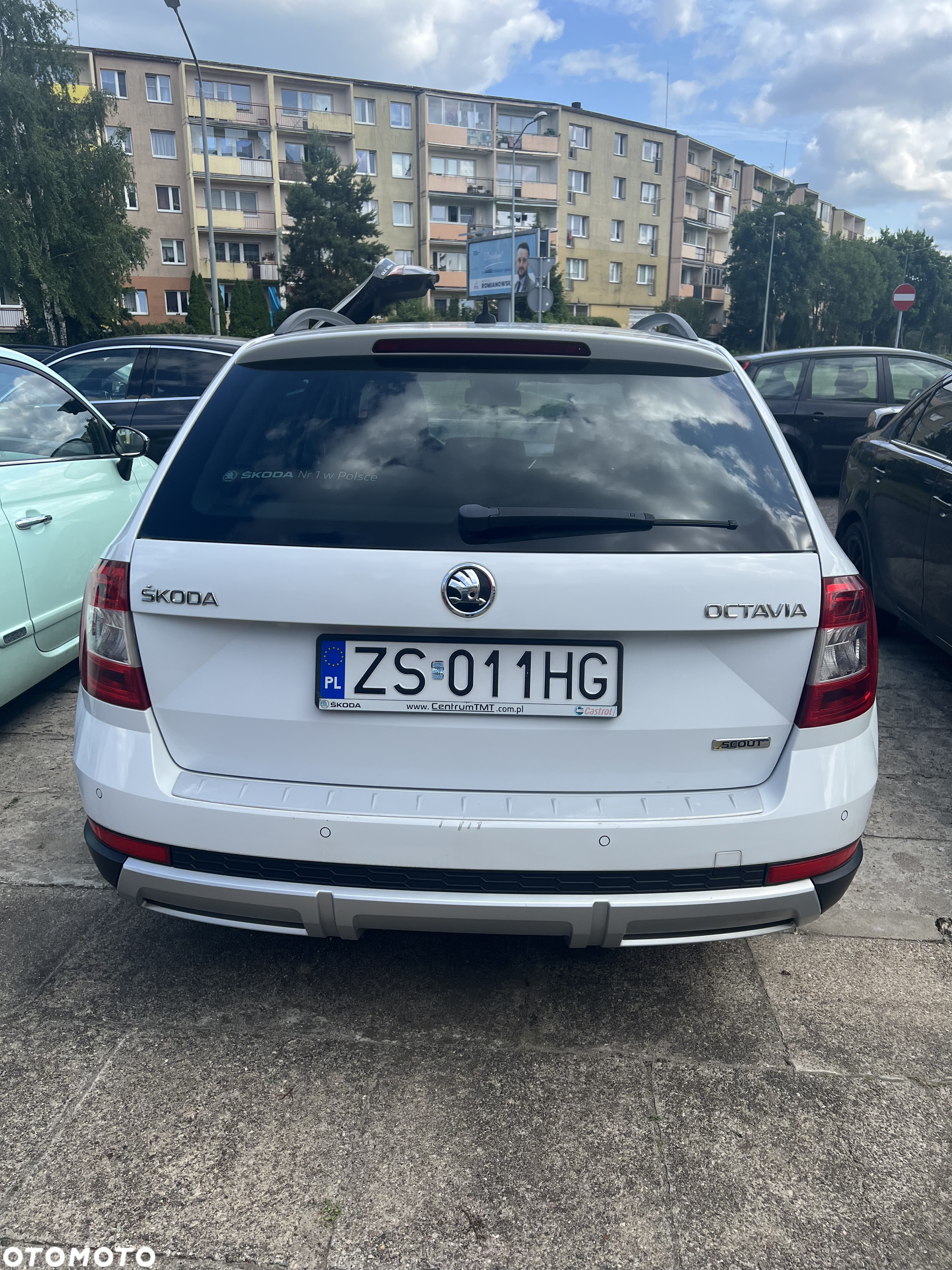 Skoda Octavia Scout 2.0 TDI 4x4 DSG - 9