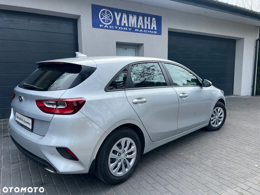 Kia Ceed 1.5 T-GDI M - 9