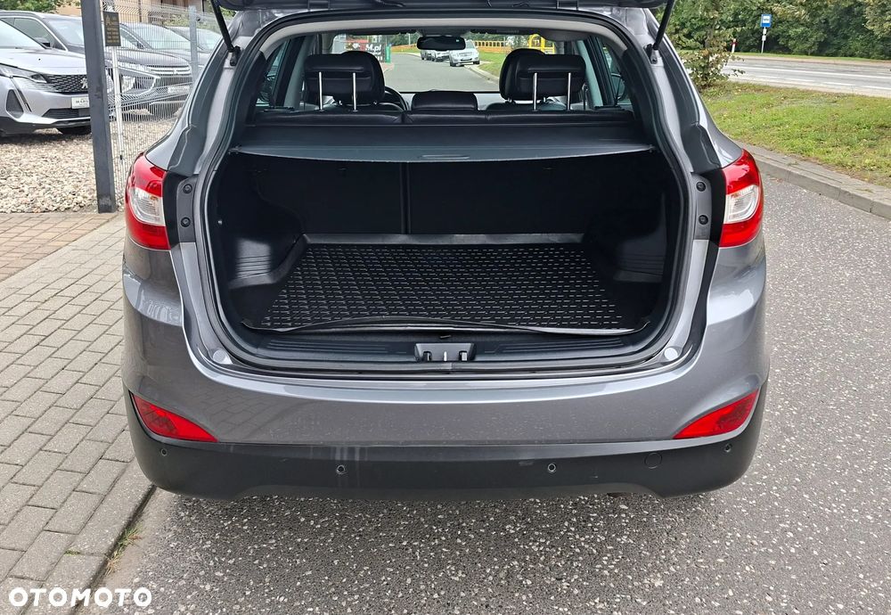 Hyundai ix35 1.7 CRDi 2WD Fifa World Cup Edition - 38
