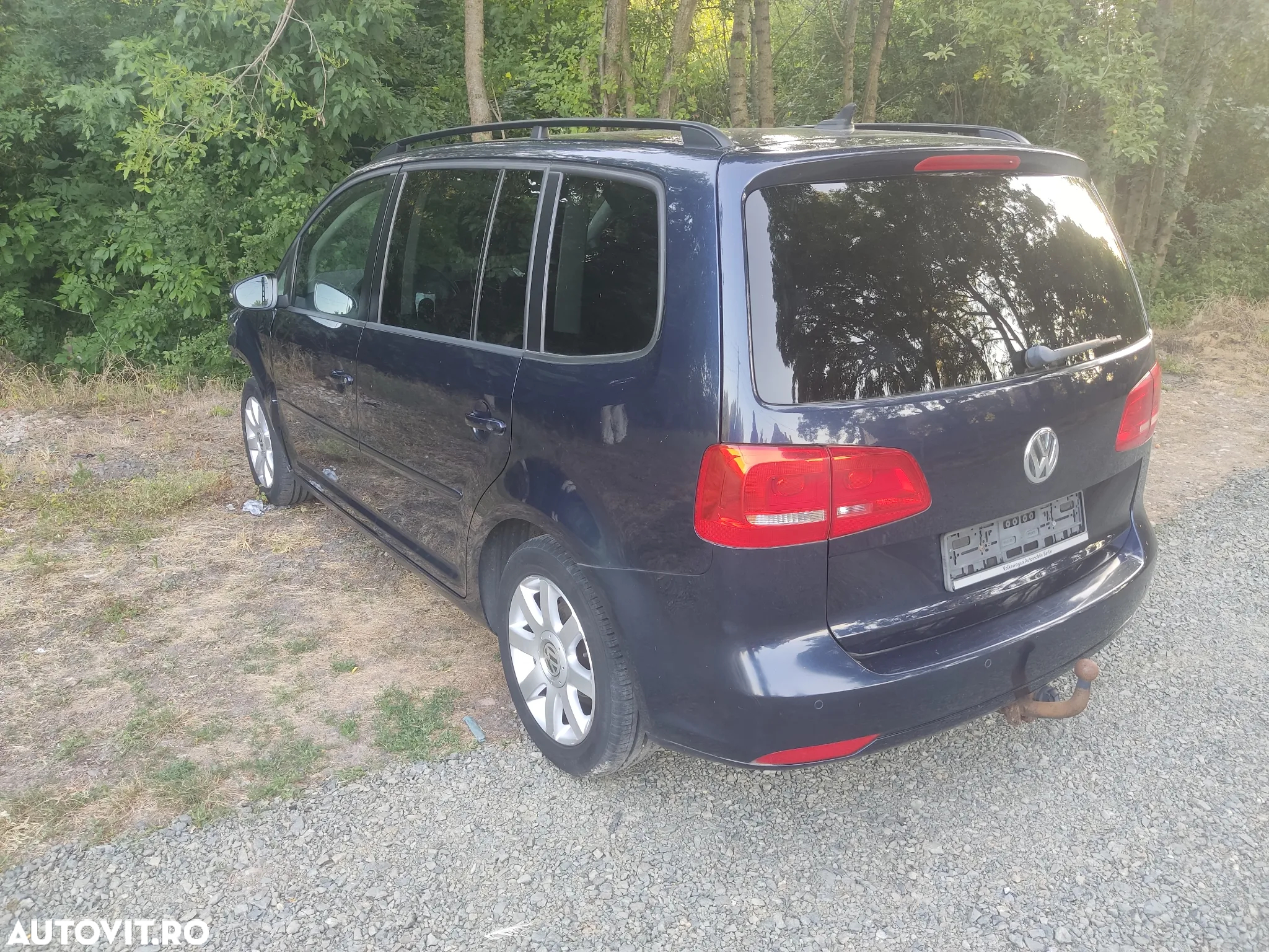Volkswagen Touran 1.6 TDI DPF DSG STYLE - 8