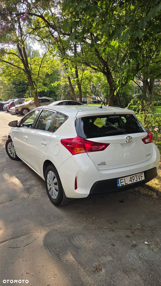 Toyota Auris 1.33 VVT-i Active - 2