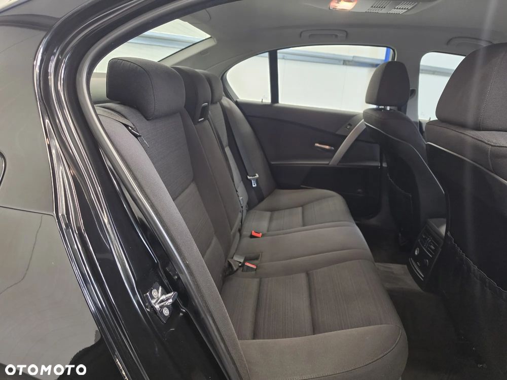 BMW Seria 5 520d Special Edition - 25