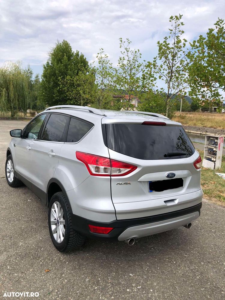 Ford Kuga 2.0 TDCi Powershift 4WD Trend - 5