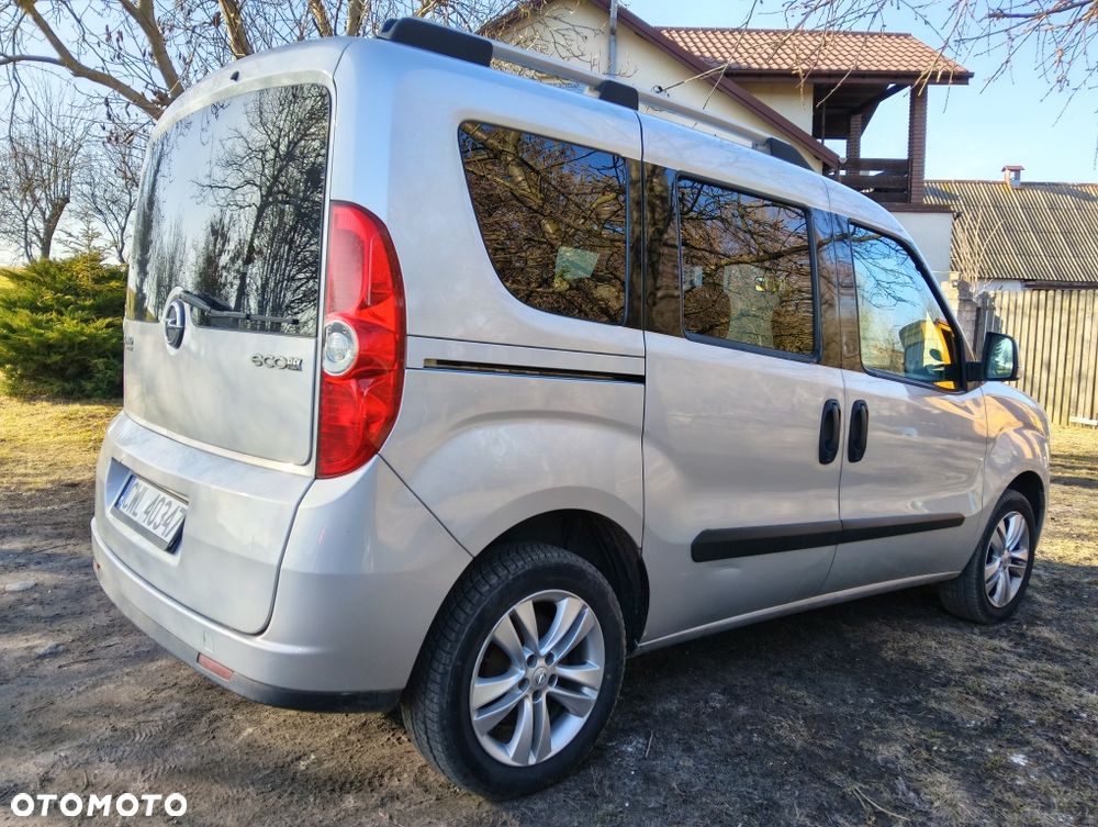 Opel Combo - 4