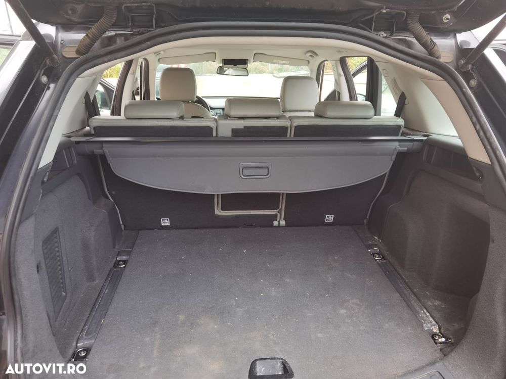 Land Rover Discovery Sport 2.0 l TD4 HSE Aut. - 8