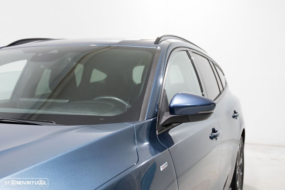 Ford Focus SW 1.0 EcoBoost MHEV ST-Line - 6