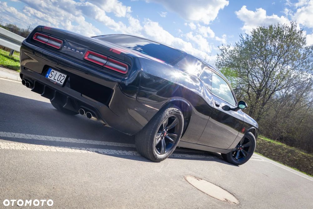 Dodge Challenger Automatik SXT Plus - 6