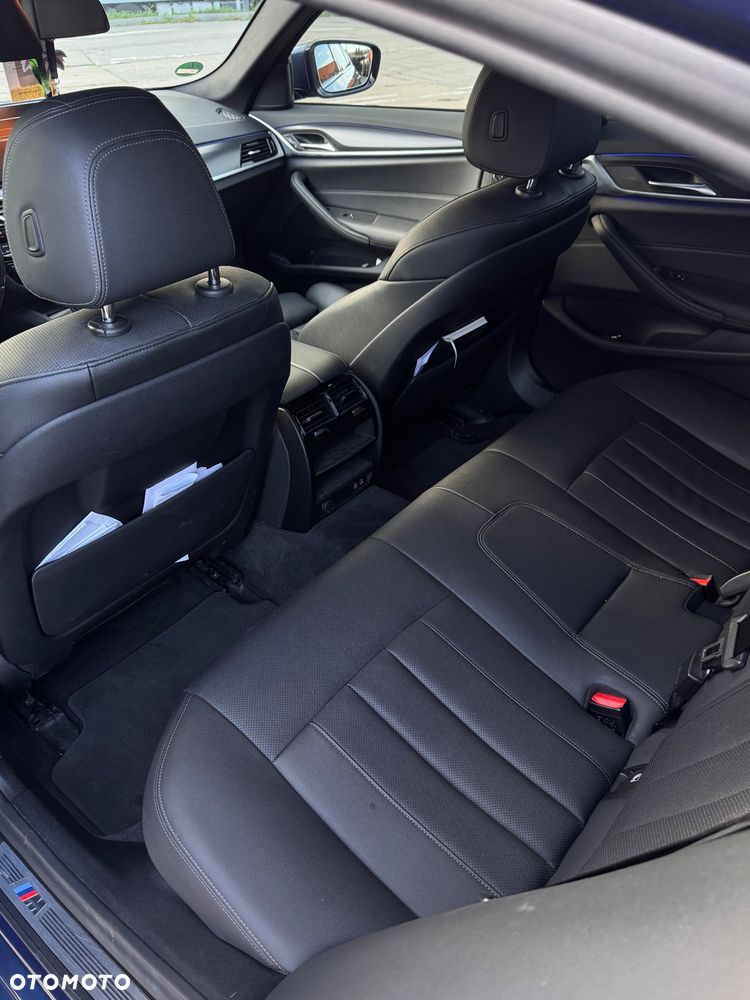 BMW Seria 5 - 12