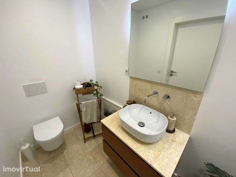 Queijas - Moradia T4 - Grande imagem: 4/12