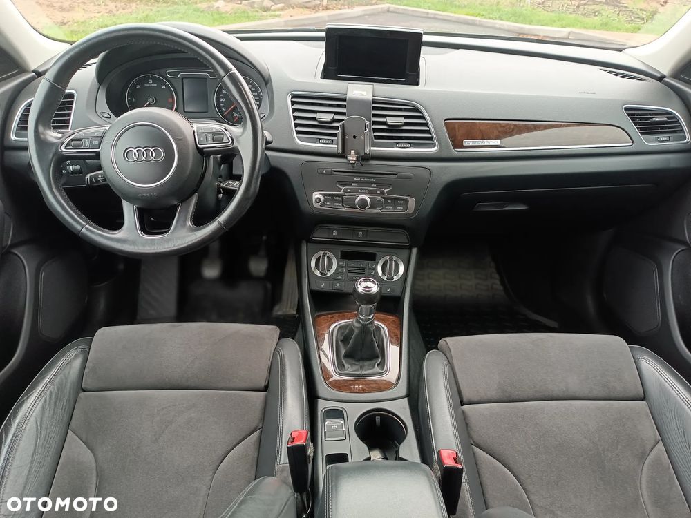 Audi Q3 2.0 TDI Quattro Edycja Specjalna - 25