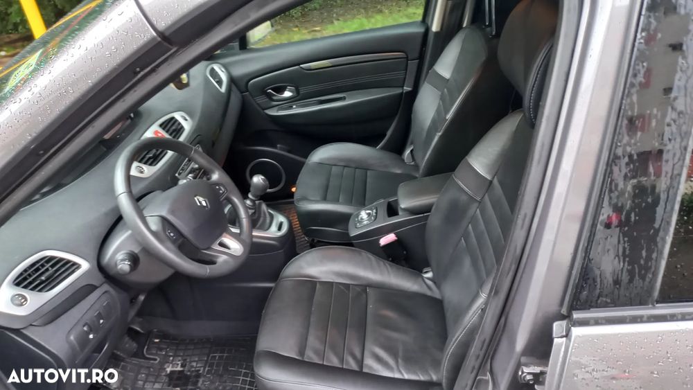 Renault Grand Scenic dCi 160 Luxe - 8