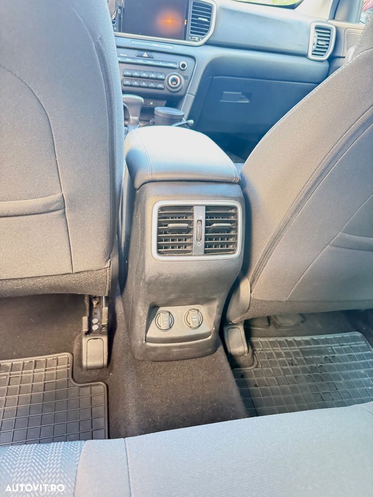 Kia Sportage 1.6 T-GDI 7DCT 4x2 Classic - 17