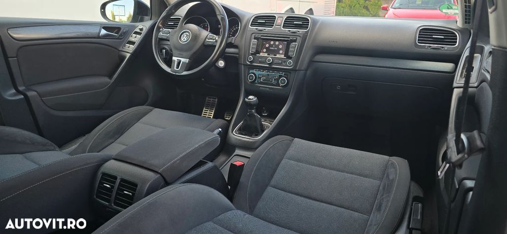 Volkswagen Golf 1.4 TSI Style - 12