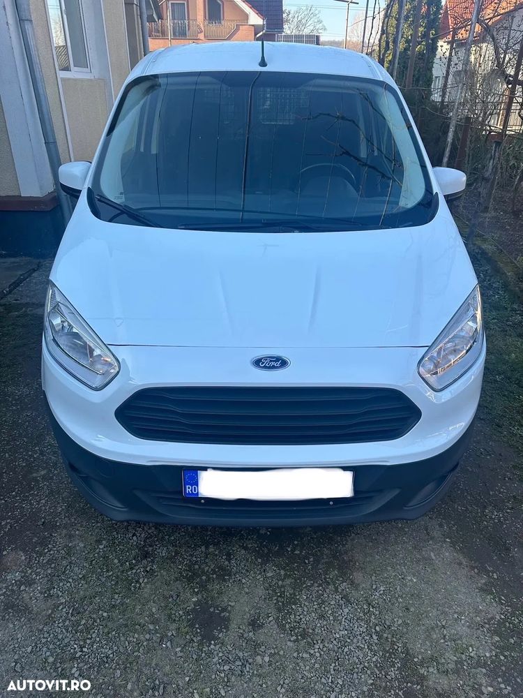 Ford Transit Courier - 1