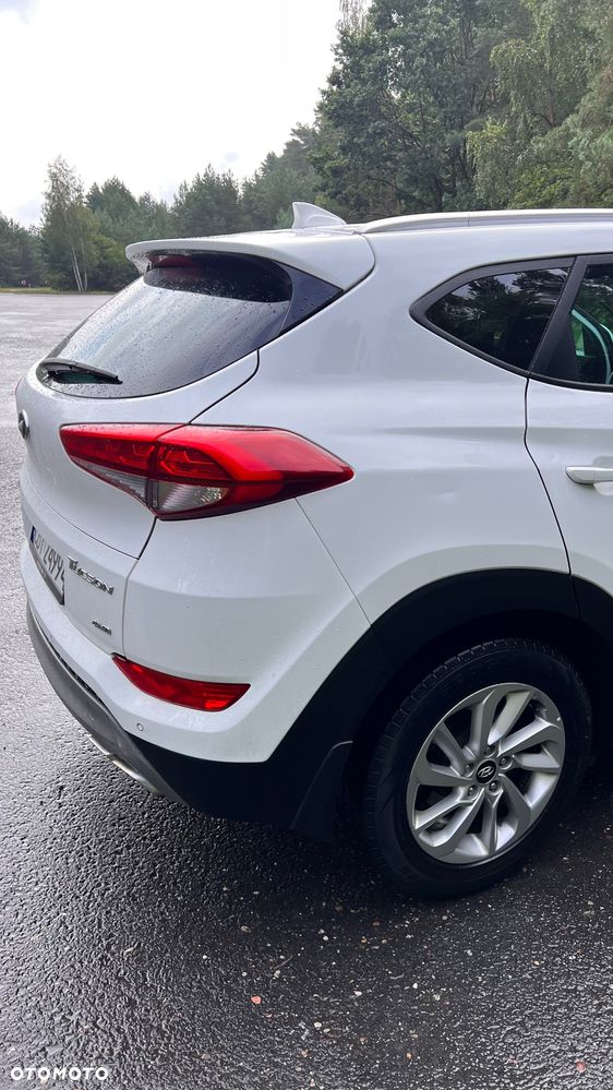 Hyundai Tucson - 4