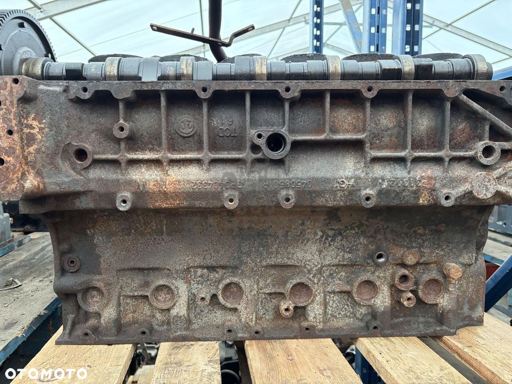 Deutz  TCD 6.1 276 KM Fendt 820 Vario Silnik Blok Wał Tłoki CZĘŚCI  04508501R - 4