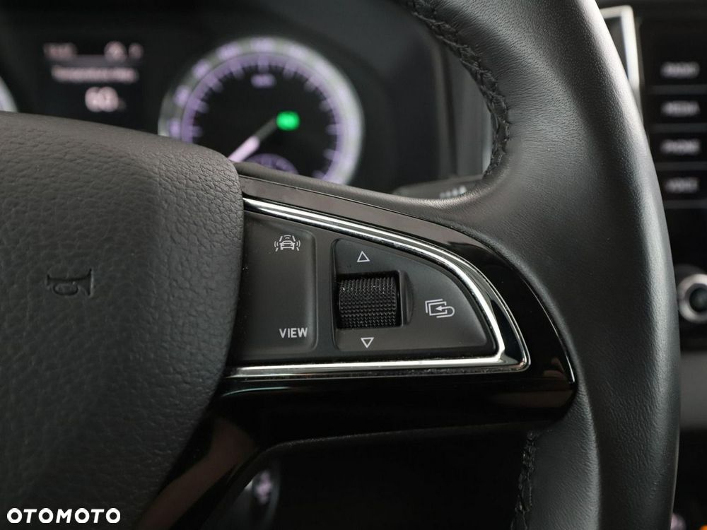 Skoda Karoq 1.5 TSI DSG Style - 31