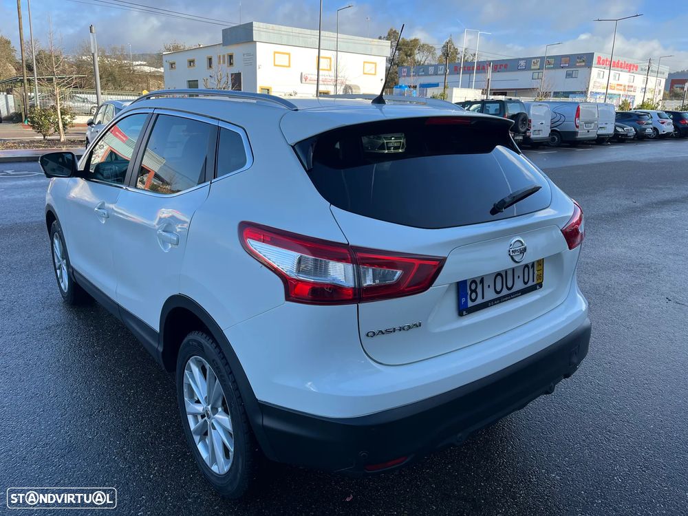 Nissan Qashqai 1.6 dCi Tekna Premium Pele S Alcantara 4x4i - 3