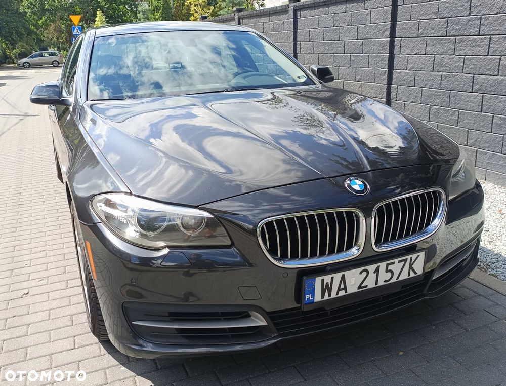 BMW Seria 5 528i xDrive - 3