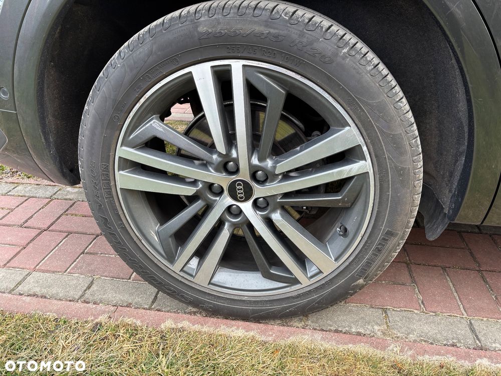 Audi Q5 Sportback - 25