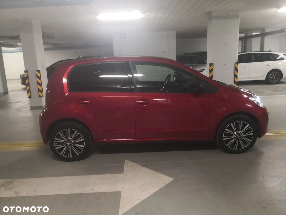 Volkswagen up! 1.0 Black Style - 6