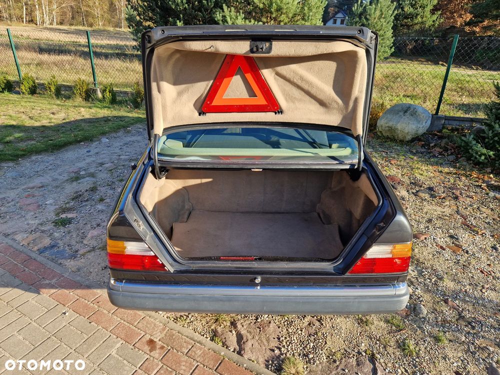 Mercedes-Benz W124 (1984-1993) - 3