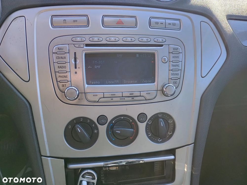 Ford Mondeo 2.0 TDCi Titanium - 15