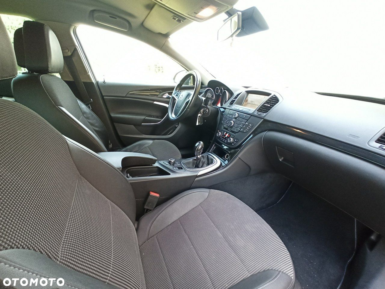 Opel Insignia - 12