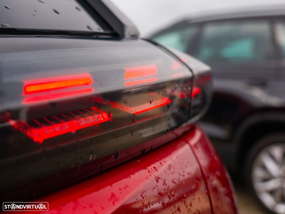 Peugeot 2008 1.2 PureTech Active Pack - 29