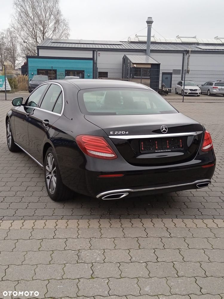 Mercedes-Benz Klasa E 220 d 9G-TRONIC Avantgarde - 7