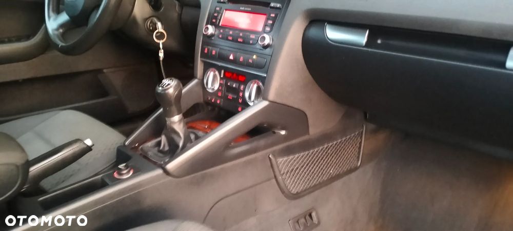 Audi A3 Sportback 1.4 TFSI Attraction - 38