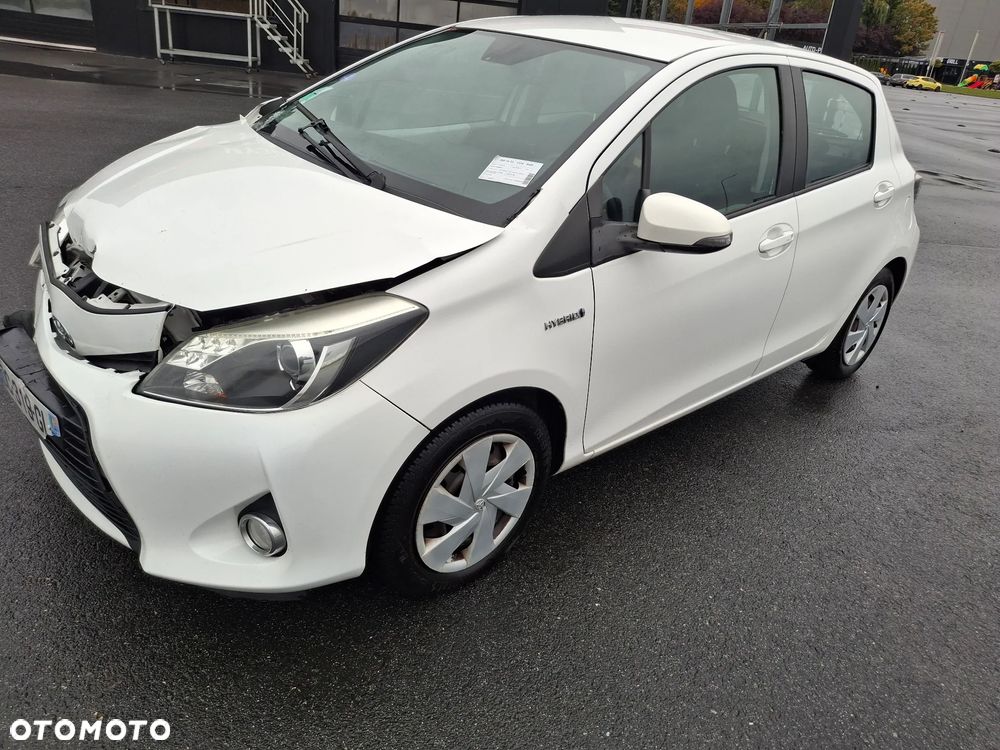 Toyota Yaris - 3