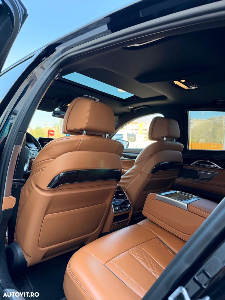 BMW Seria 7 730d xDrive - 13