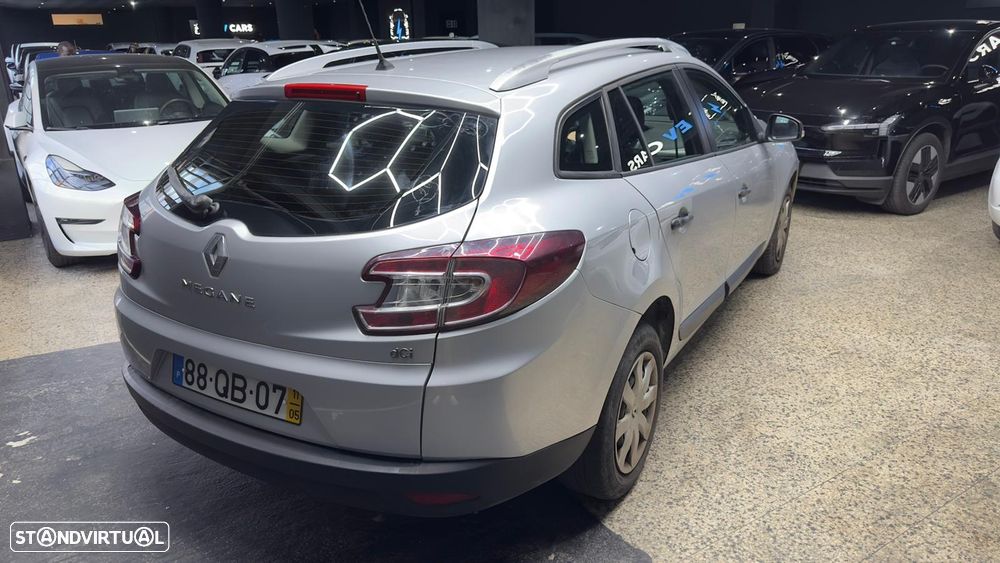 Renault Mégane Sport Tourer ENERGY dCi 110 Start & Stopp LIMITED - 3