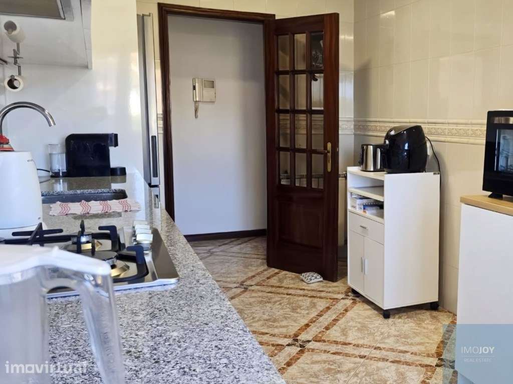 Apartamento T3 com Garagem Box em Gandra - Paredes - Grande imagem: 4/10