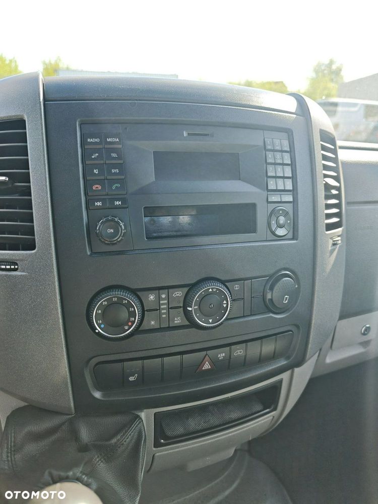 Volkswagen Crafter - 14
